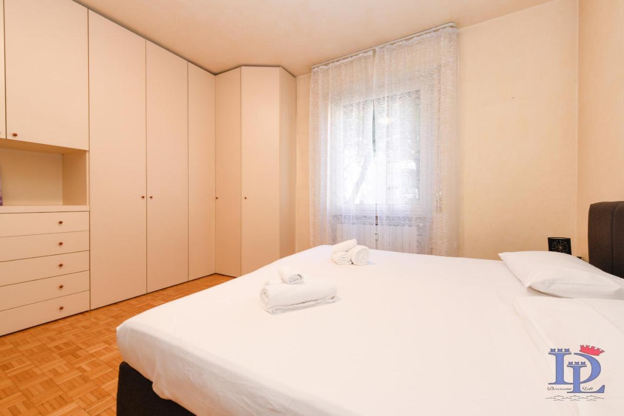 Desenzanoloft Official Partner Marriott Homes & Villas - Charming On The Lake Front Lake Desenzano del Garda Exterior foto